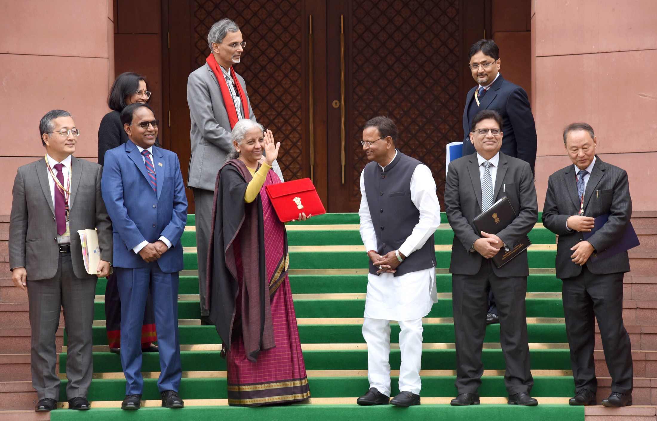 PHOTO DIVISION  (PIB)